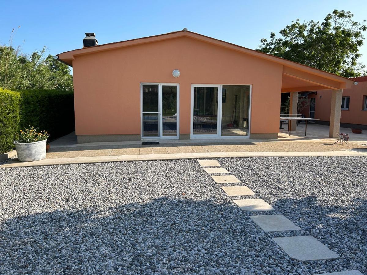 Dora House With Wifi And Outdoor Swimming Pool Villa Pula Exterior photo